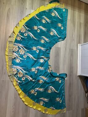 Darn Good Yarn Sari Silk Wrap Skirt Tea Length Reversible Teal Yellow Floral